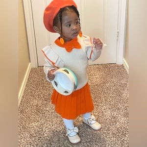 Toddler sets 2T/3T. 7 toddler shoes.